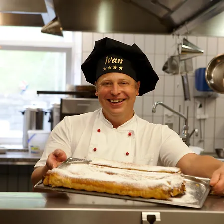 酒店 Euro Youth & Krone 3*