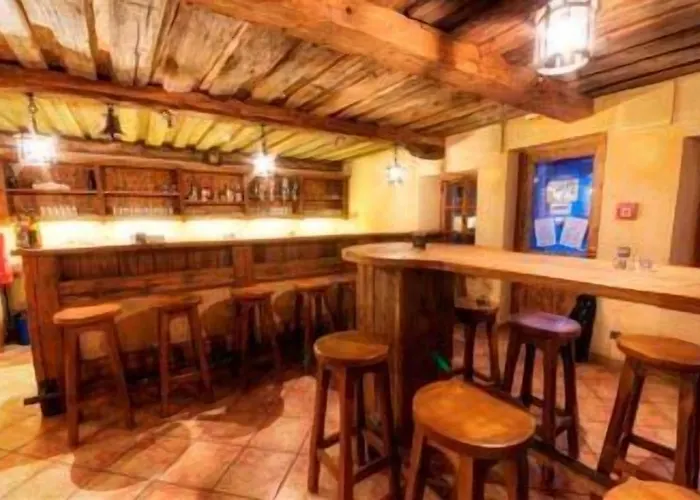 Hotel Euro Youth & Krone 3*