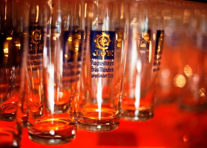 Hotel Euro Youth & Krone